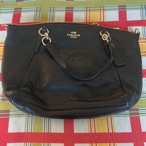 Tas Coach F36675 Pebble Leather Small Kelsey Black Gold